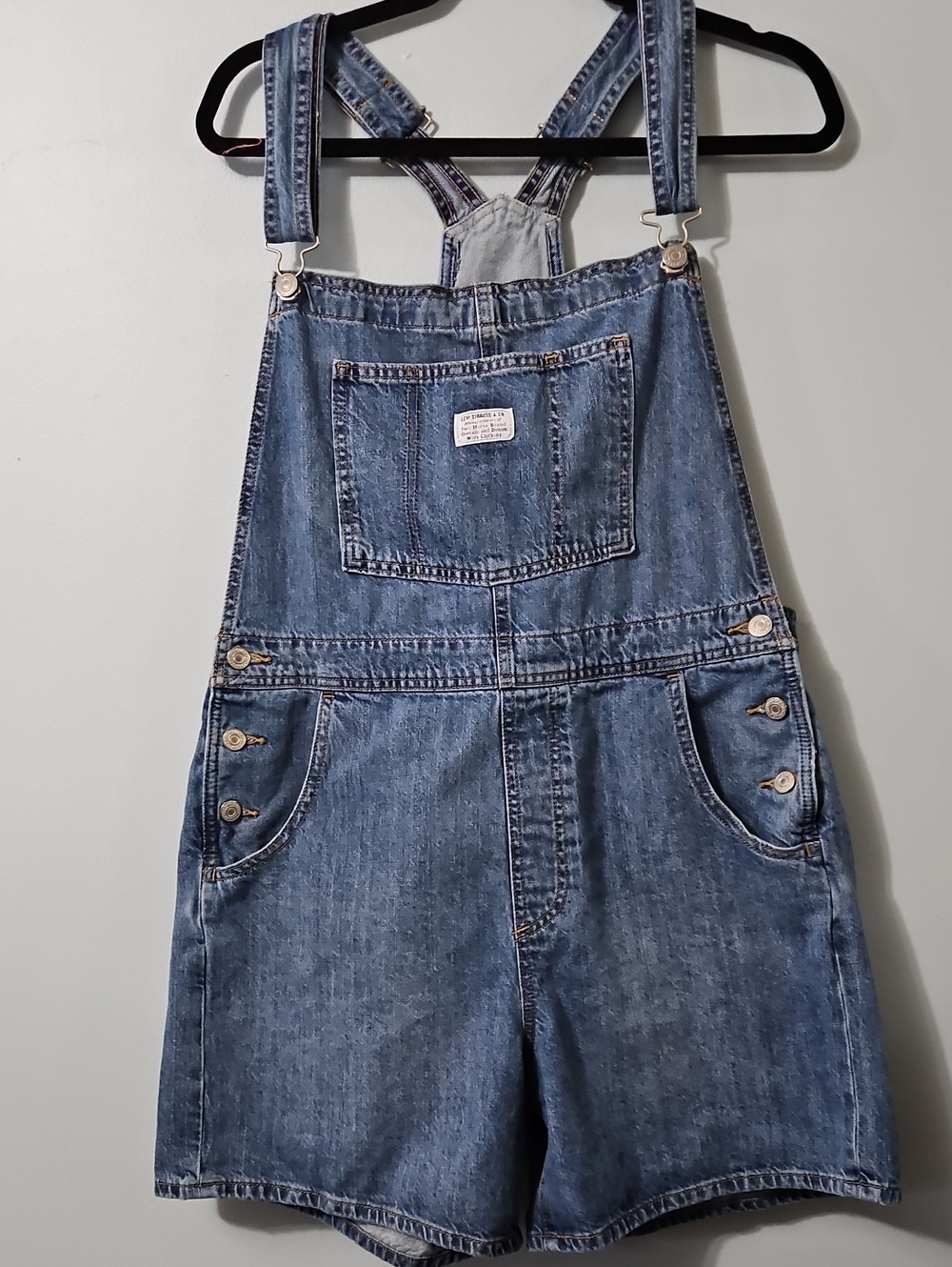 Levi's Denim Short Bib Overalls - Blue Women Jeans Overalls Size L - Picture 2 of 15